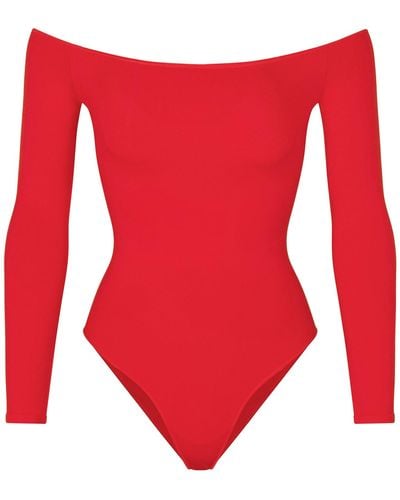 Skims Essential Off The Shoulder Bodysuit - Red