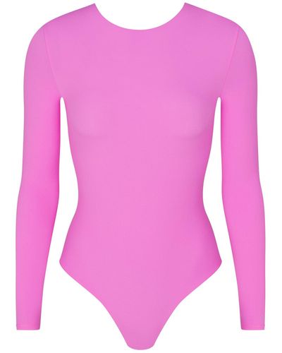 Skims Long Sleeve Low Back Bodysuit - Pink