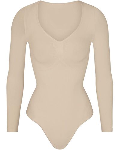 Skims Long Sleeve Thong Bodysuit - Natural