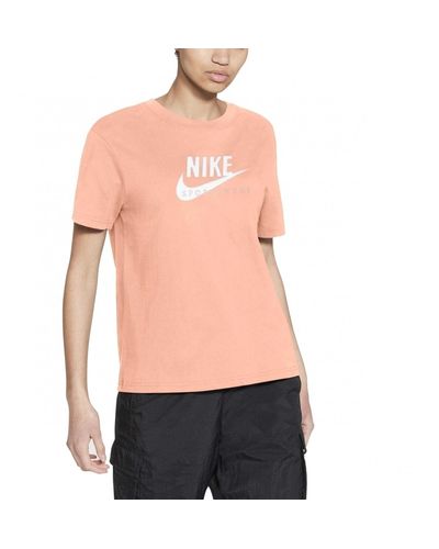 Nike T-Shirt Sportswear Heritage Short Sleeve Top - Pink