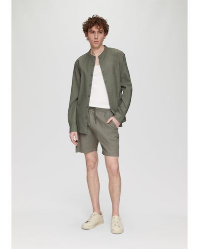 QS Leinenmix-Shorts mit Elastikbund und Garment Dye - Grün