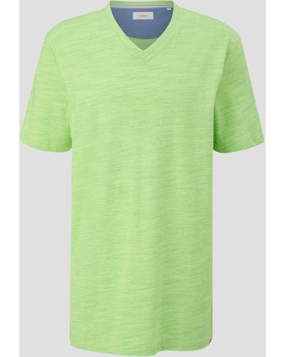 S.oliver T-Shirt mit V-Ausschnitt und Flammgarnstruktur - Grün