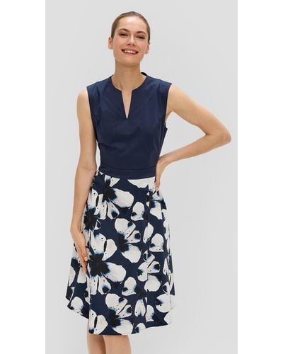 S.oliver Floral gemustertes Kleid mit Tunika-Ausschnitt - Blau