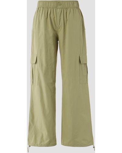 QS Wide-Leg-Hose mit Cargo-Taschen und angedeutetem Verschluss - Grün
