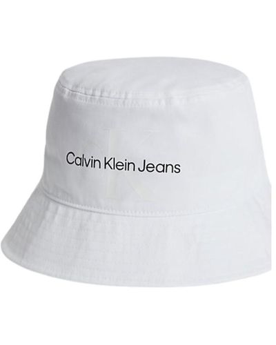 Calvin Klein Casquette Bob Ref 59385 YAF Blanc