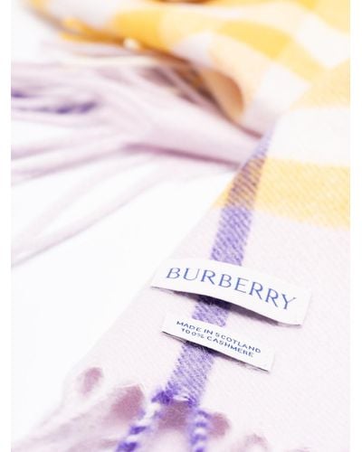 Burberry `Giant Check` Scarf - Rosa
