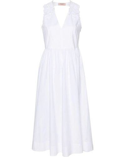 Twin Set Sleeveless Long Dress With `3D Flowers` Embroidery - White