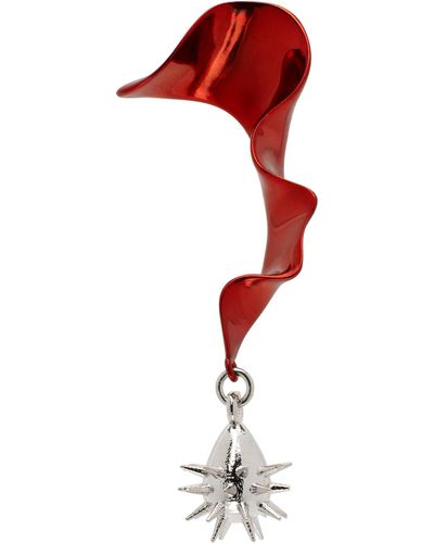 Hugo Kreit Mini boucle d'oreille rouge à ornement texturé exclusive à ssense
