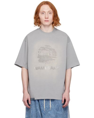 NAMESAKE T-shirt sava gris à panneaux et à image à effet usé