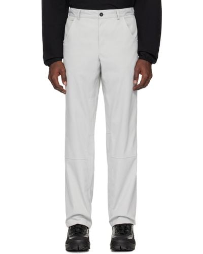 GR10K Pantalon gris à bavolet - Blanc