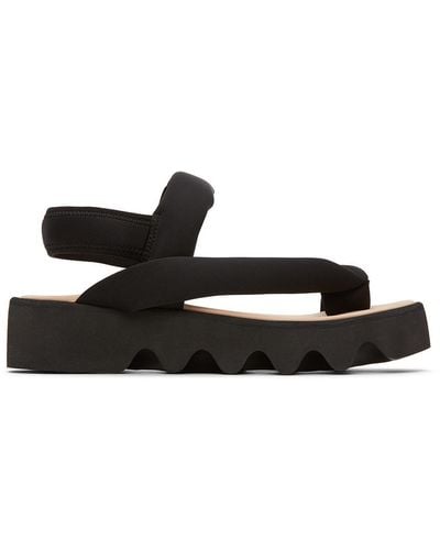 Issey Miyake Sandales noires Bounce edition United Nude