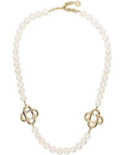 Casablancabrand Moyen collier blanc à perles et à breloques à logo