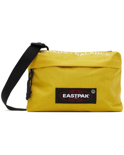 Undercover Pochette jaune en nylon édition eastpack - Noir