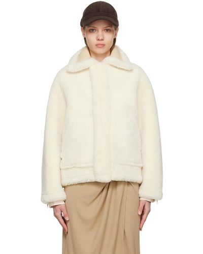 Jacquemus Manteau 'le manteau pastre' blanc cassé en peau retournée - le papier - Neutre