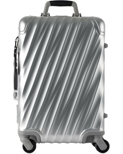 Tumi 19 Degree Aluminium International Carry-On Suitcase - Black