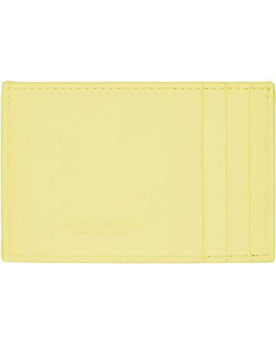 Bottega Veneta Porte-cartes jaune en cuir tissé façon intrecciato