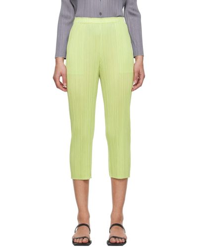 Pleats Please Issey Miyake Capri and cropped pants for Women