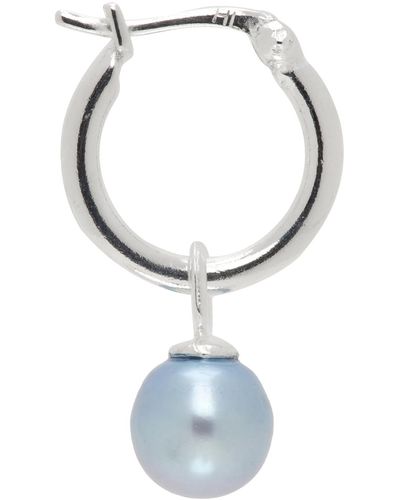 Hatton Labs Boucle d'oreille à anneau unique argenté et bleu à perle exclusive à ssense