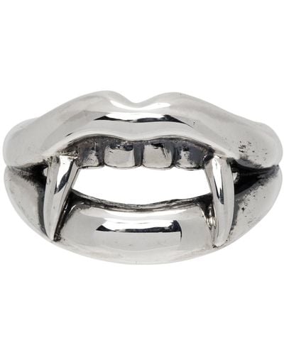 Yohji Yamamoto Silver Vampire Fang Ring - Metallic