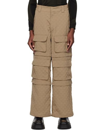 MISBHV Pantalon cargo taupe à motif à logo gaufré édition jordan barrett - Neutre