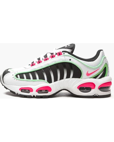 mens light pink sneakers