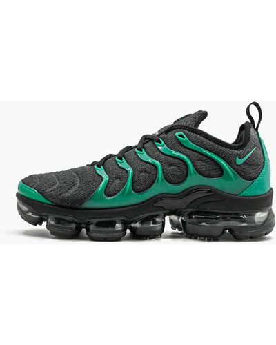 Nike Vapormax Plus Shoes for Men - Up to 42% off | Lyst