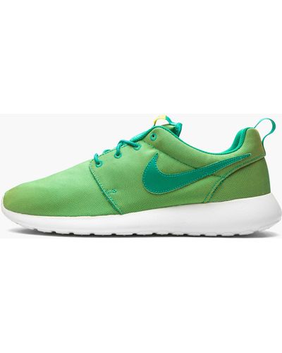 Nike Roshe Run Sneakers for Men - Up to 26% off | Lyst