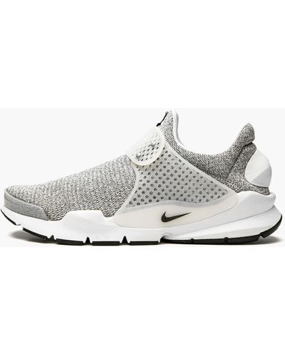 Nike Sock Dart Se Shoes - Gray