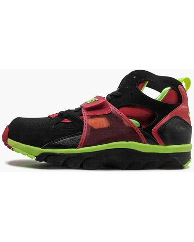 Nike Air Sneaker Huarache Shoe - Black