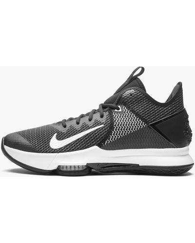 Nike Witness 4 Shoes - Black