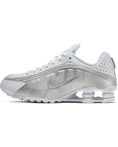 Nike Shox R4 Mns "metallic Silver" Shoes - Black