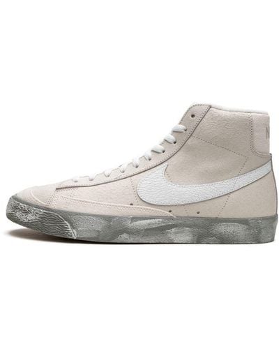 Nike Blazer Mid '77 Emb "summit White" Shoes - Grey