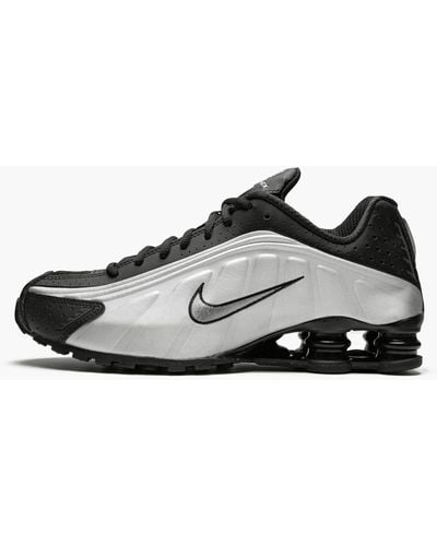 Nike Shox R4 "triple Black" Shoes for Men | Lyst
