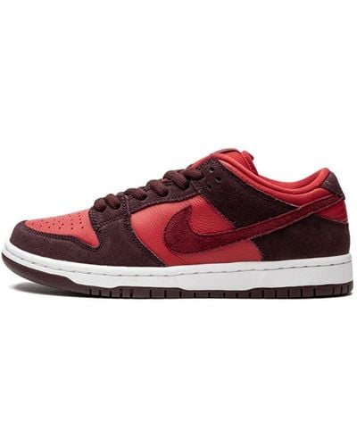 Nike Sb Dunk Low "cherry" Shoes - Red