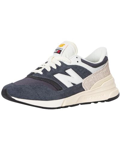 New Balance 997r Suede Sneakers - Blue