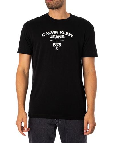 Calvin Klein Varsity Curve Logo T-shirt - Black