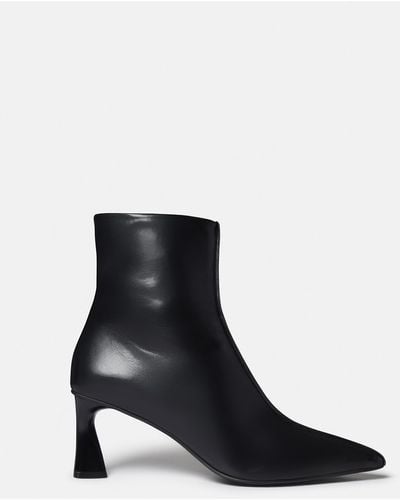 Stella McCartney Elsa Pointed Toe Ankle Boots - Black