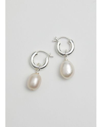 & Other Stories Pearl Charm Sterling Silver Earrings - Metallic