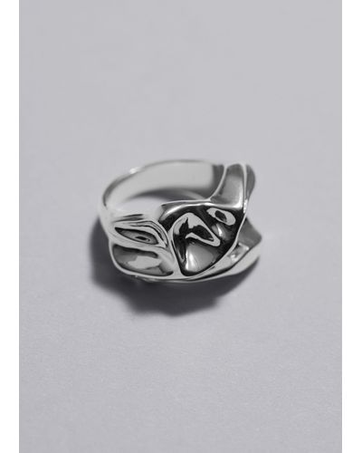 & Other Stories Sculptural Draped Ring - Grey