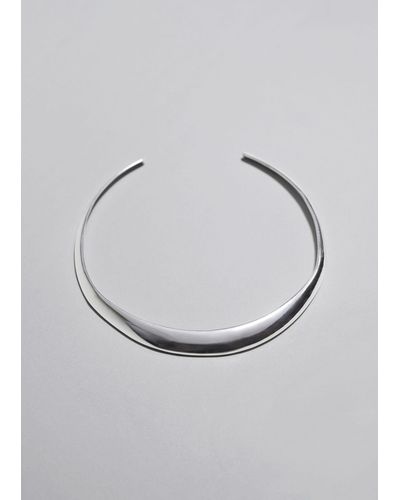 & Other Stories Curved Choker Necklace - Grey