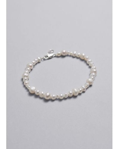 & Other Stories Organic Shaped Pearl Bracelet - Grey