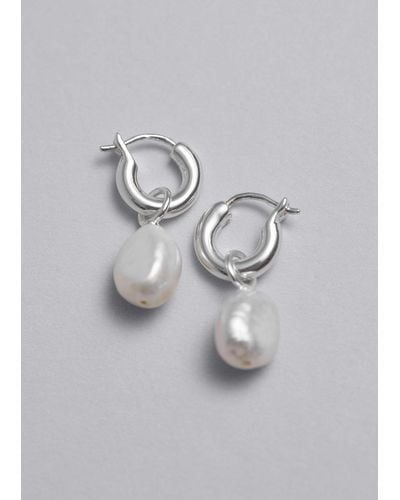 & Other Stories Freshwater Pearl Hoops - Grey