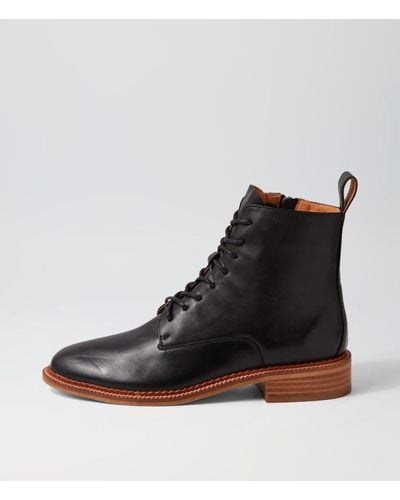 Eos Karma Eo Leather Boots - Black