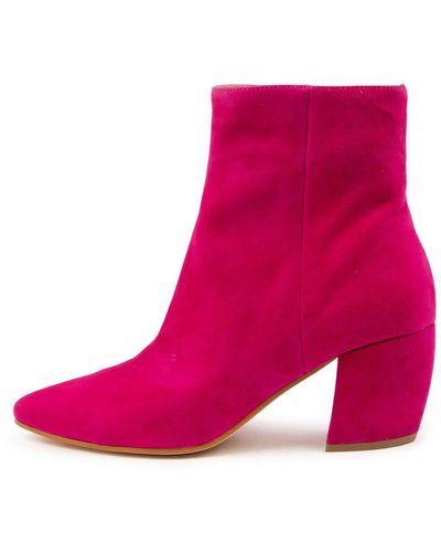 MOLLINI Uhappi Mo Suede Boots - Pink