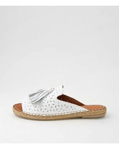 Diana Ferrari Phinza Df Leather Sandals - White