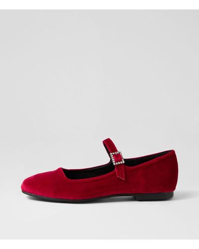 I LOVE BILLY Shali Il Velvet Shoes - Red