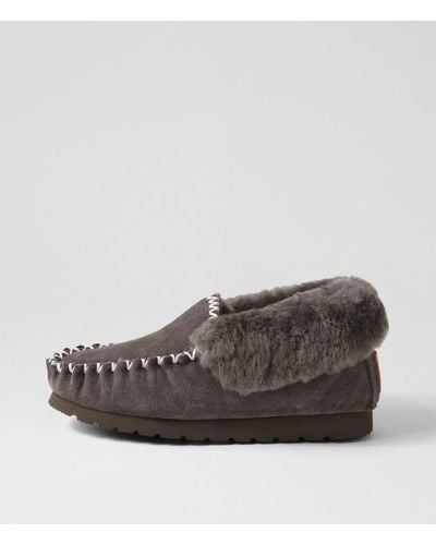 Hush Puppies shaggy M Hp Suede Shoes - Brown