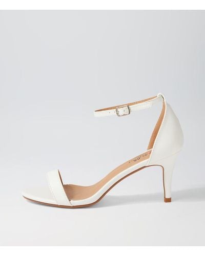 I LOVE BILLY Change Il Smooth Sandals - White