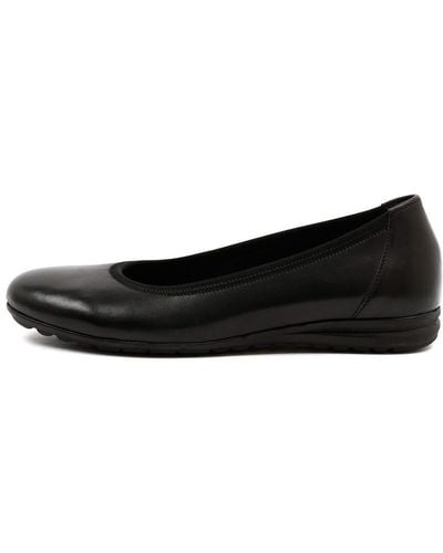 Gabor Ellie Smooth Leather Shoes - Black