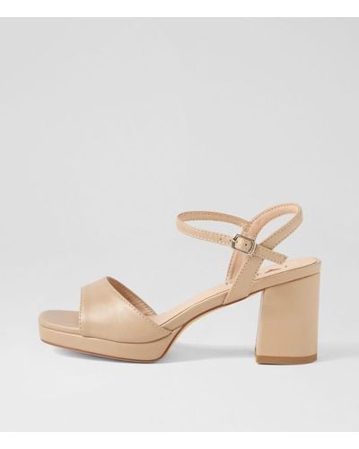 I LOVE BILLY Holara Il Smooth Sandals - Natural
